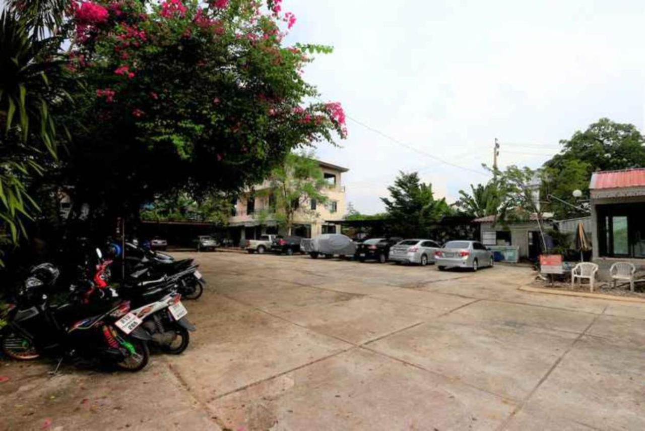 Platinum Place Bangkok Luaran gambar