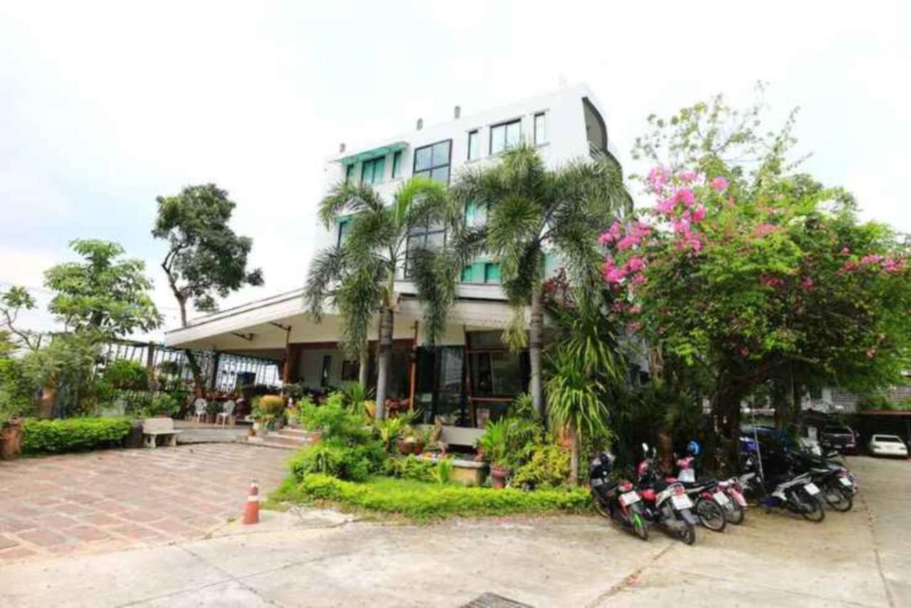 Platinum Place Bangkok Luaran gambar